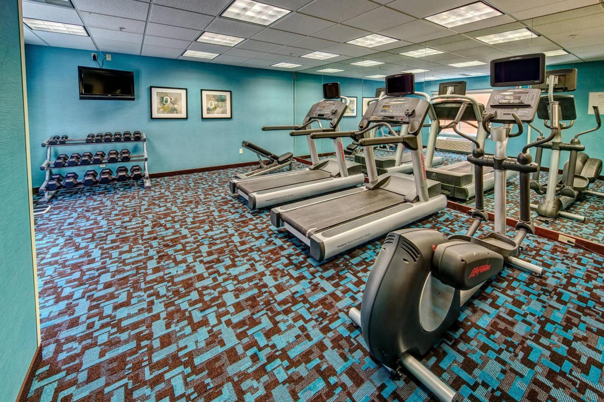Fairfield By Marriott Hotel 3*